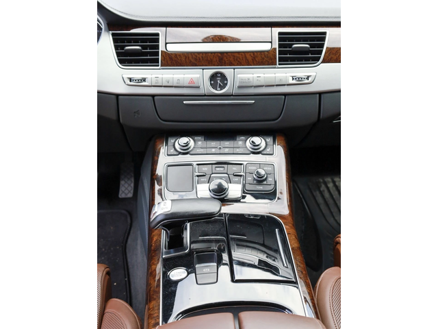 Audi A8 4.0V8* BOSE* РЕАЛНИ КМ!* ПЕРФЕКТНА - автомобили, коли, обяви за нови и употребявани 11