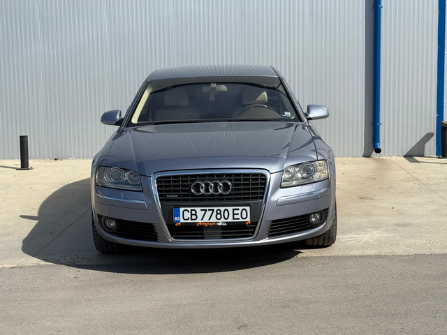 Audi A8 4.2 V8 - автомобили, коли, обяви за нови и употребявани 1