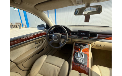 audi-a8-4-2-v8 - 5