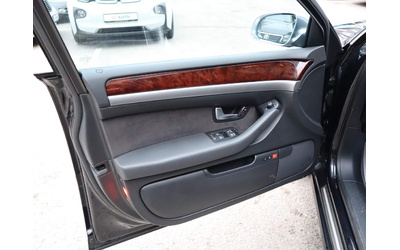 Audi A8 4.2TDI/Navi/Xenon/RSE - автомобили, коли, обяви за нови и употребявани 8