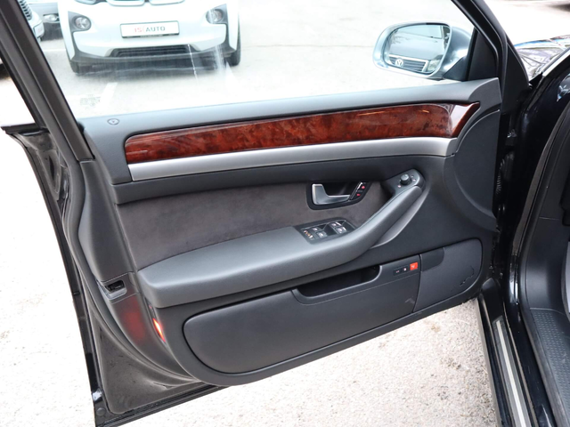 Audi A8 4.2TDI/Navi/Xenon/RSE - автомобили, коли, обяви за нови и употребявани 8