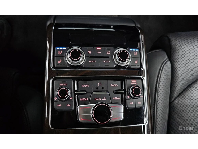 Audi A8 L 4.0* DISTRONIC HEAD-UP* 360 CAM* PANORAMA* МАСАЖ - автомобили, коли, обяви за нови и употребявани 14