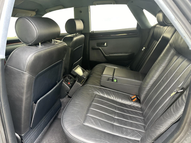 Audi A8 4.2 / БРОНИРАН - автомобили, коли, обяви за нови и употребявани 10