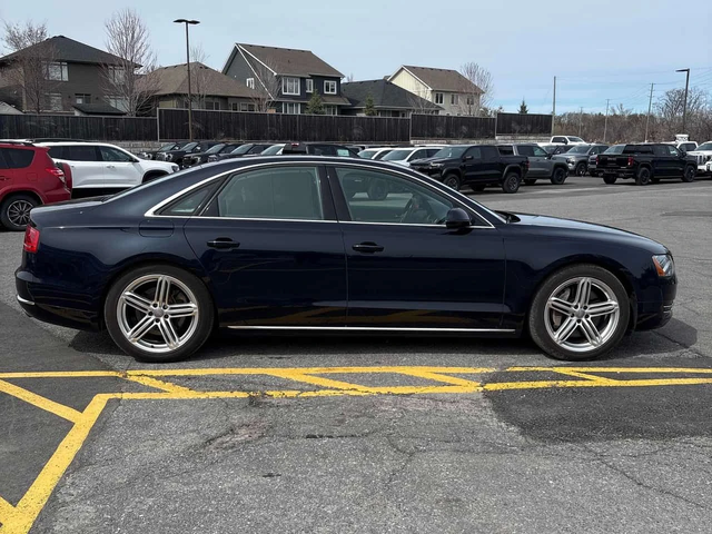 Audi A8 | Premium | 4.2 | ОБДУХВАНЕ | PANO | - автомобили, коли, обяви за нови и употребявани 3
