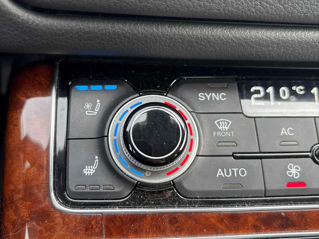 Audi A8 | Premium | 4.2 | ОБДУХВАНЕ | PANO | - автомобили, коли, обяви за нови и употребявани 9