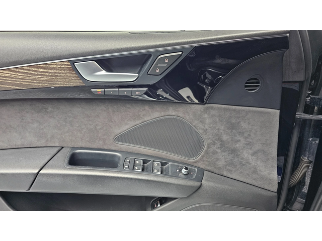 Audi A8 * TDI* QUATTRO* Camera* Keyless* АВТОКРЕДИТ - автомобили, коли, обяви за нови и употребявани 12