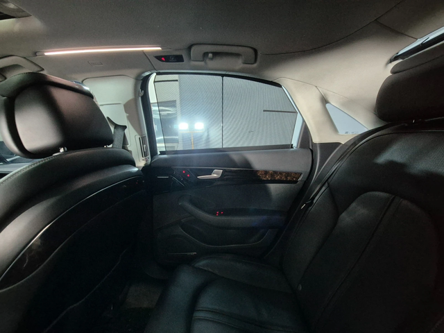 Audi A8 * TDI* QUATTRO* Camera* Keyless* АВТОКРЕДИТ - автомобили, коли, обяви за нови и употребявани 13