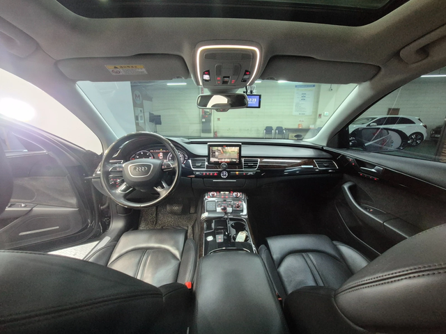 Audi A8 * TDI* QUATTRO* Camera* Keyless* АВТОКРЕДИТ - автомобили, коли, обяви за нови и употребявани 7
