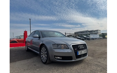 audi-a8 - 0