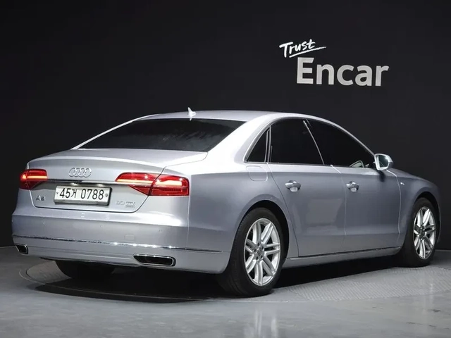 Audi A8 4.2 TDI Quattro - САМО 30% АВАНС - автомобили, коли, обяви за нови и употребявани 3