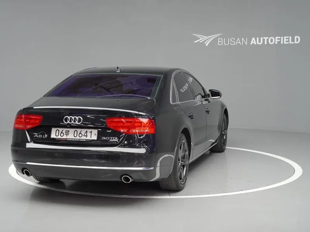 Audi A8 3.0 TDI Quattro - автомобили, коли, обяви за нови и употребявани 10