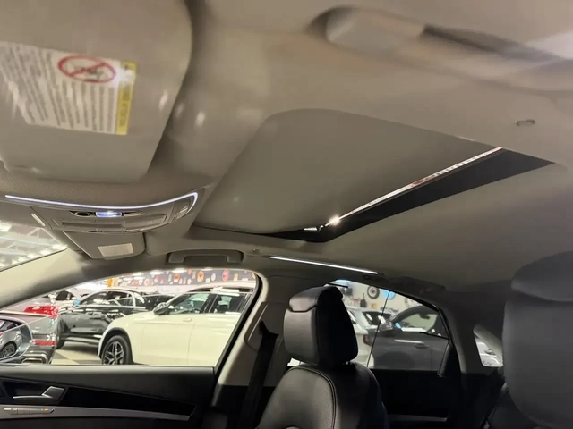 Audi A8 4.0T* V8* 450К.С+ * 360* HUD* ОБДУХ* ДИСТРОНИК - автомобили, коли, обяви за нови и употребявани 12