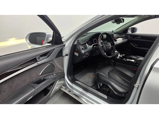 Audi A8 4.0T LWB AWD * DIS * B&O * ОБДУХ * TV * FULLLL - автомобили, коли, обяви за нови и употребявани 8