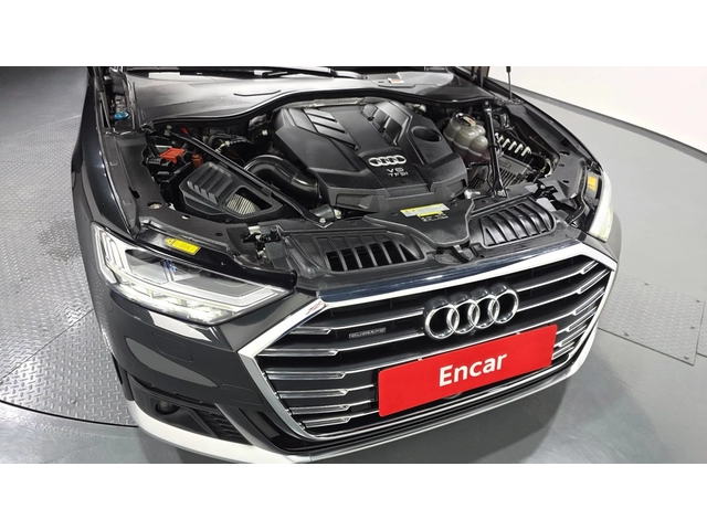 Audi A8 - автомобили, коли, обяви за нови и употребявани 4