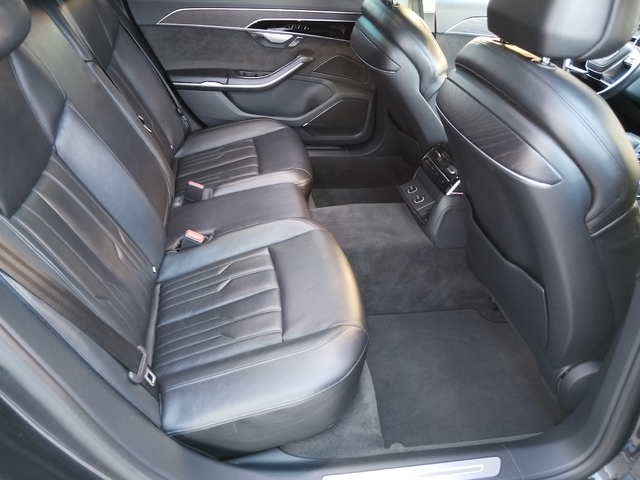 Audi A8 L - автомобили, коли, обяви за нови и употребявани 13