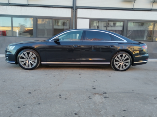 Audi A8 L - автомобили, коли, обяви за нови и употребявани 7