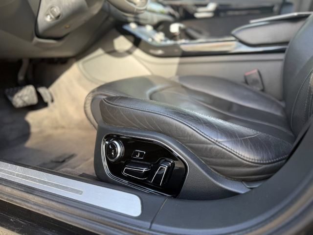 Audi A8 Matrix - автомобили, коли, обяви за нови и употребявани 10