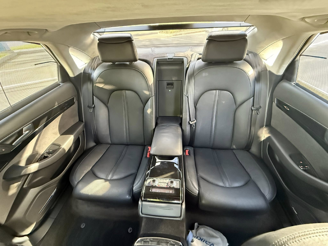 Audi A8 Matrix - автомобили, коли, обяви за нови и употребявани 8