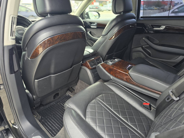 AUDI A8 MATRIX 3.0TDI - автомобили, коли, обяви за нови и употребявани 12