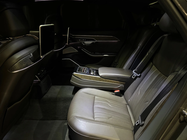 Audi A8 Обява: 11744879170599136 - автомобили, коли, обяви за нови и употребявани 6