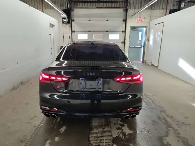 Audi Coupe * PROGRESSIV * CARFAX * 360 КАМЕРА * ЧЕРВЕН САЛОН - автомобили, коли, обяви за нови и употребявани 4