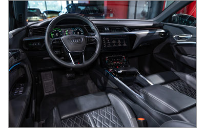 Audi E-Tron Audi E-Tron  - автомобили, коли, обяви за нови и употребявани 26