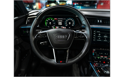 Audi E-Tron Audi E-Tron  - автомобили, коли, обяви за нови и употребявани 30