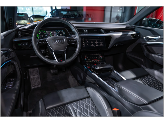 Audi E-Tron Audi E-Tron  - автомобили, коли, обяви за нови и употребявани 9