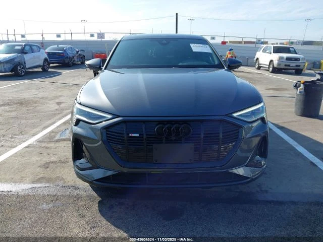 Audi E-Tron SPORTBACK* PREMIUM PLUS* S LINE* QUATTRO* - автомобили, коли, обяви за нови и употребявани 10