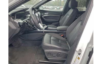 Audi E-Tron PREMIUM* - автомобили, коли, обяви за нови и употребявани 8