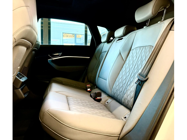 Audi E-Tron 50 * Quattro * 360 * Панорама * Лизинг - автомобили, коли, обяви за нови и употребявани 7