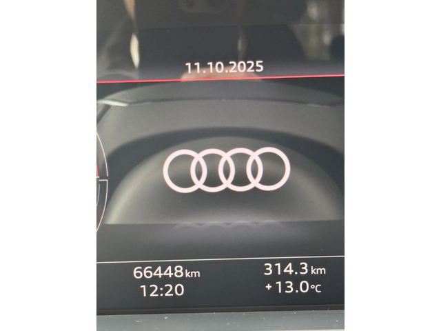 Audi E-Tron - автомобили, коли, обяви за нови и употребявани 11