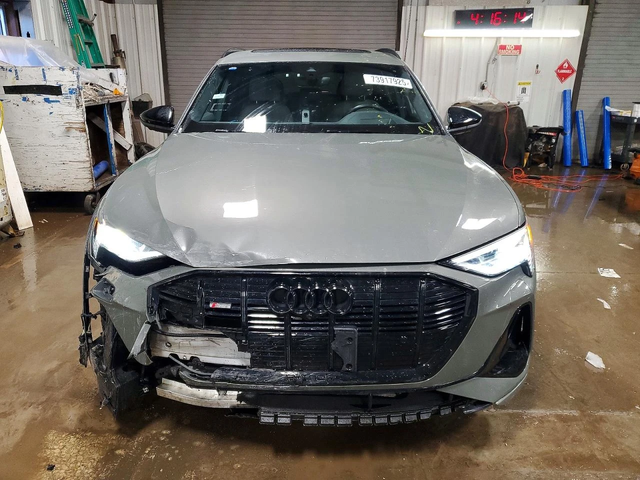 Audi E-Tron * CHRONOS* КОЖА* ПАНОРАМА* ПОДГРЕВ* QUATTRO* - автомобили, коли, обяви за нови и употребявани 4