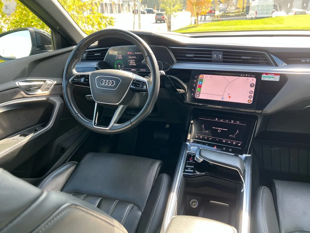 Audi E-Tron TECHNIK* 360 KAMERA* HEADUP* ПАМЕТ* 4 ПОДГРЕВА* - автомобили, коли, обяви за нови и употребявани 8