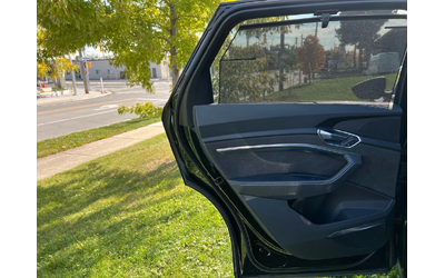 Audi E-Tron TECHNIK* 360 KAMERA* HEADUP* ПАМЕТ* 4 ПОДГРЕВА* - автомобили, коли, обяви за нови и употребявани 9