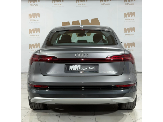 Audi E-Tron 55 Quattro* LED* Въздух - автомобили, коли, обяви за нови и употребявани 4