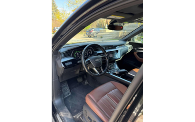 Audi E-Tron PROGRESSIVE * KEYLESS* ПОДГРЕВИ* ПАНОРАМА* DIGITAL - автомобили, коли, обяви за нови и употребявани 8