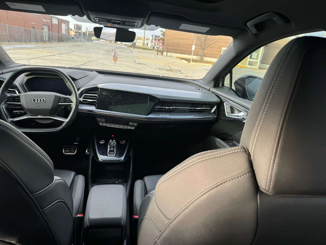 Audi E-Tron * 50 quattro * ПОДГРЕВ* PANO* KEYLESS* - автомобили, коли, обяви за нови и употребявани 7