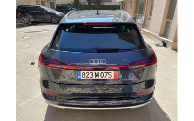 audi-e-tron-50-quattro-business-edition - 4