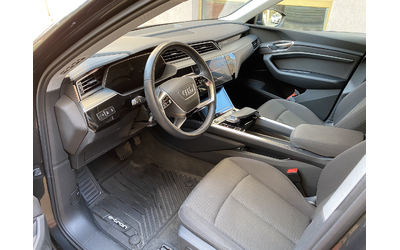Audi E-Tron 50 quattro Business edition/ 90% SOH - автомобили, коли, обяви за нови и употребявани 8