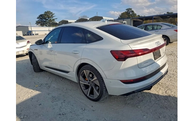 audi-e-tron - 1