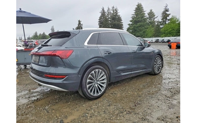 audi-e-tron - 3