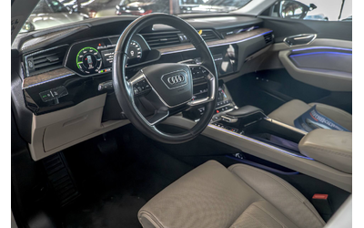 Audi E-Tron 55 95kWh/Quattro/Камера 360/Обдухване/Bang&Olufsen/Ambient - автомобили, коли, обяви за нови и употребявани 6