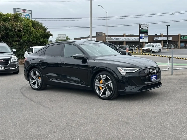 Audi e-tron SPORTBACK 55 QUATTRO TECHNIK S-LINE NAVIGATION HUD - автомобили, коли, обяви за нови и употребявани 3