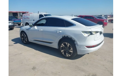 audi-e-tron - 2