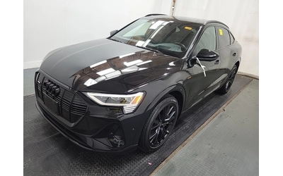 audi-e-tron - 0