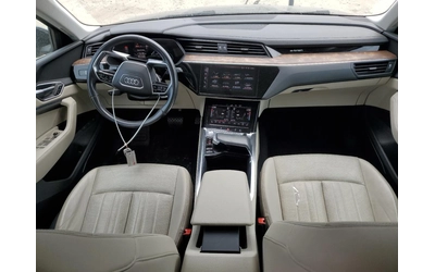 Audi E-Tron * PREMIUM* PLUS* QUATTRO* - автомобили, коли, обяви за нови и употребявани 8