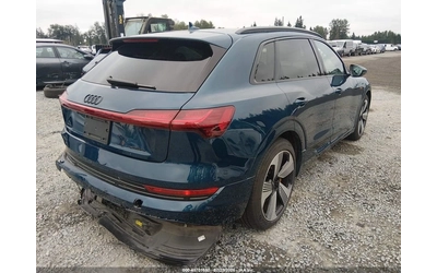 audi-e-tron - 3