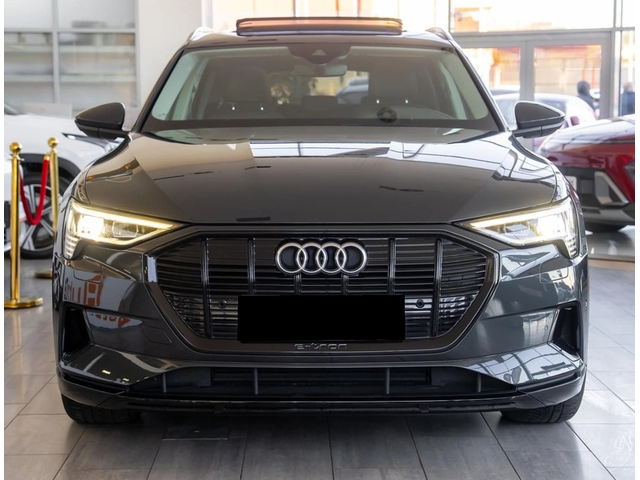 Audi e-tron e-tron 50 Quattro - автомобили, коли, обяви за нови и употребявани 1