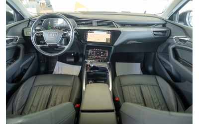 Audi e-tron e-tron 50 Quattro - автомобили, коли, обяви за нови и употребявани 8